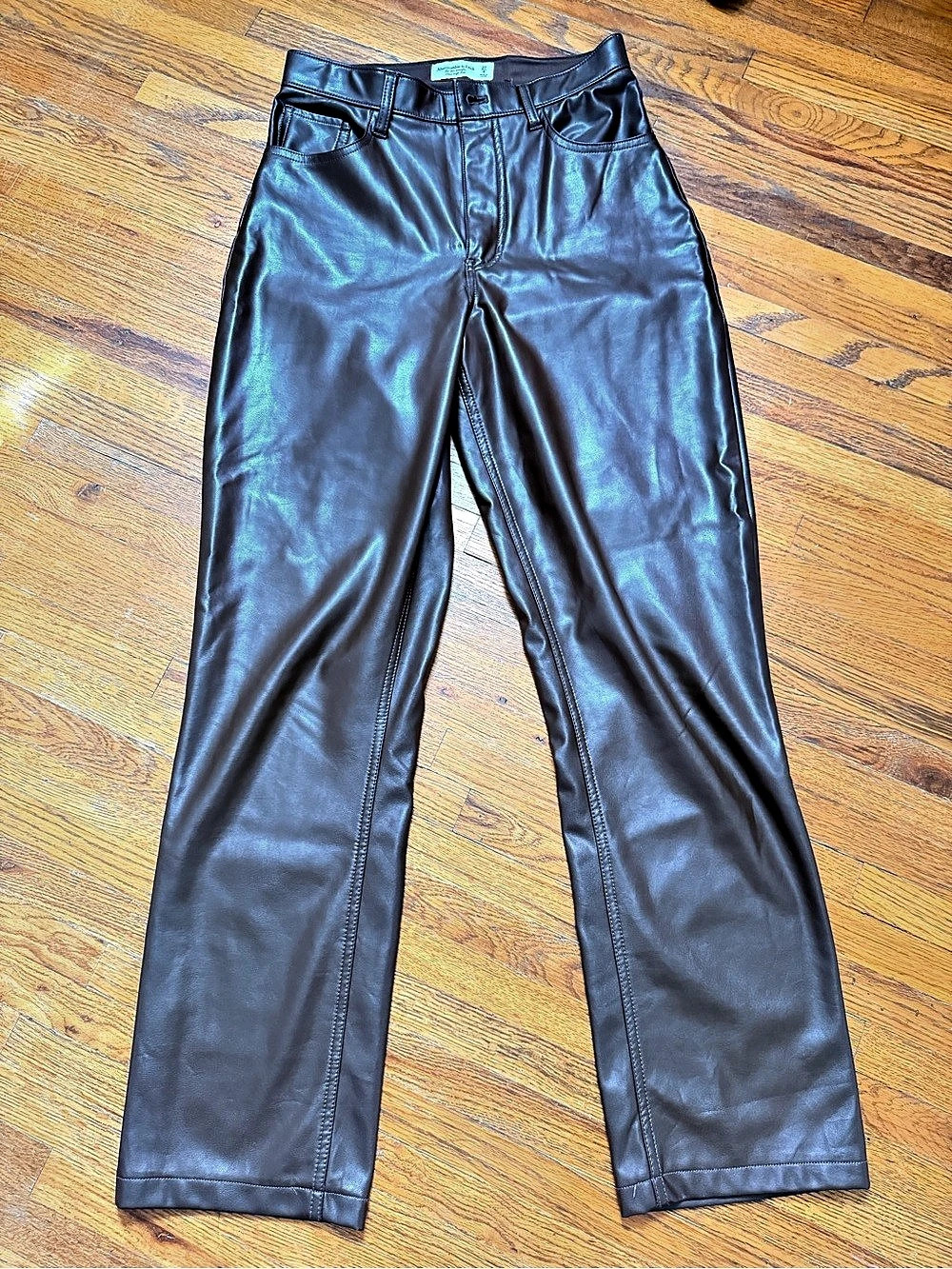 Abercrombie & Fitch 90s Ultra High Rise Brown Faux Leather Pants Waist curve